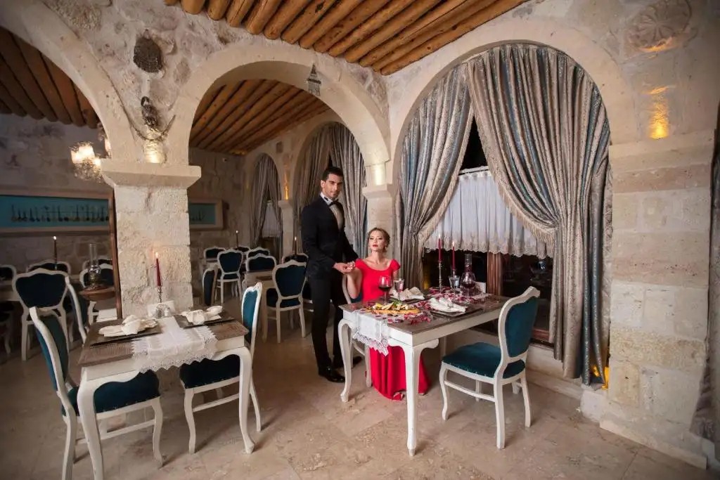 ELIKA CAVE SUITES