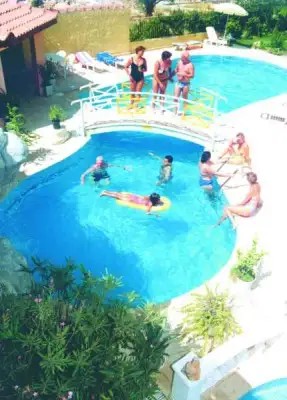 OASIS APART HOTEL