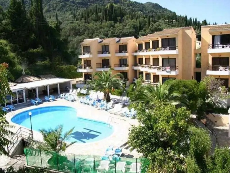 LE MIRAGE