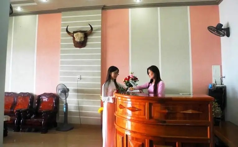 NAM HONG HOTEL