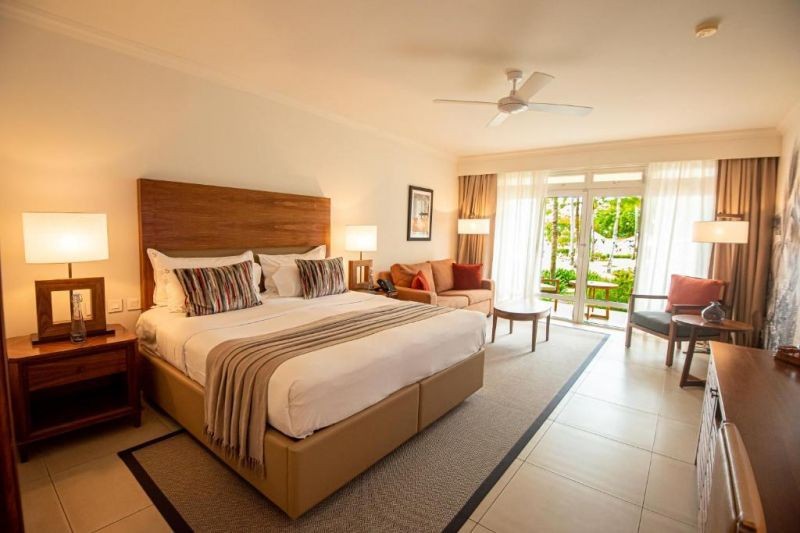 deluxe suite honeymoon deal