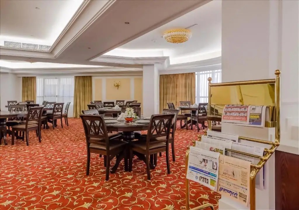 CRYSTAL PLAZA AL MAJAZ (EX. TULIP INN AL KHAN)