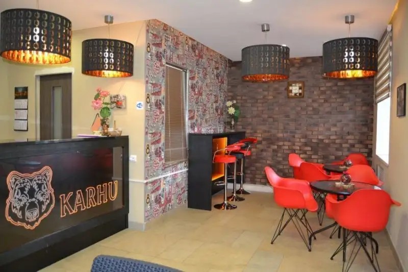 KARHU HOTEL