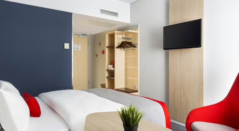 HOLIDAY INN EXPRESS BERLIN CITY CENTRE