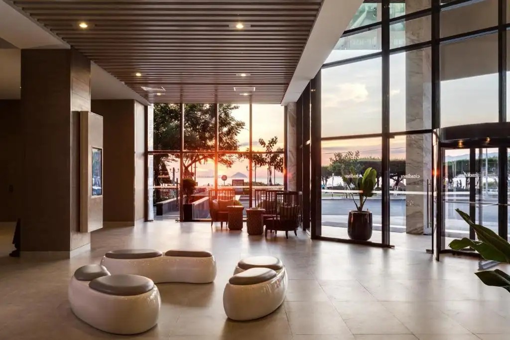 CITADINES BAYFRONT
