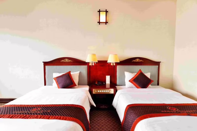 GRAND HA LONG
