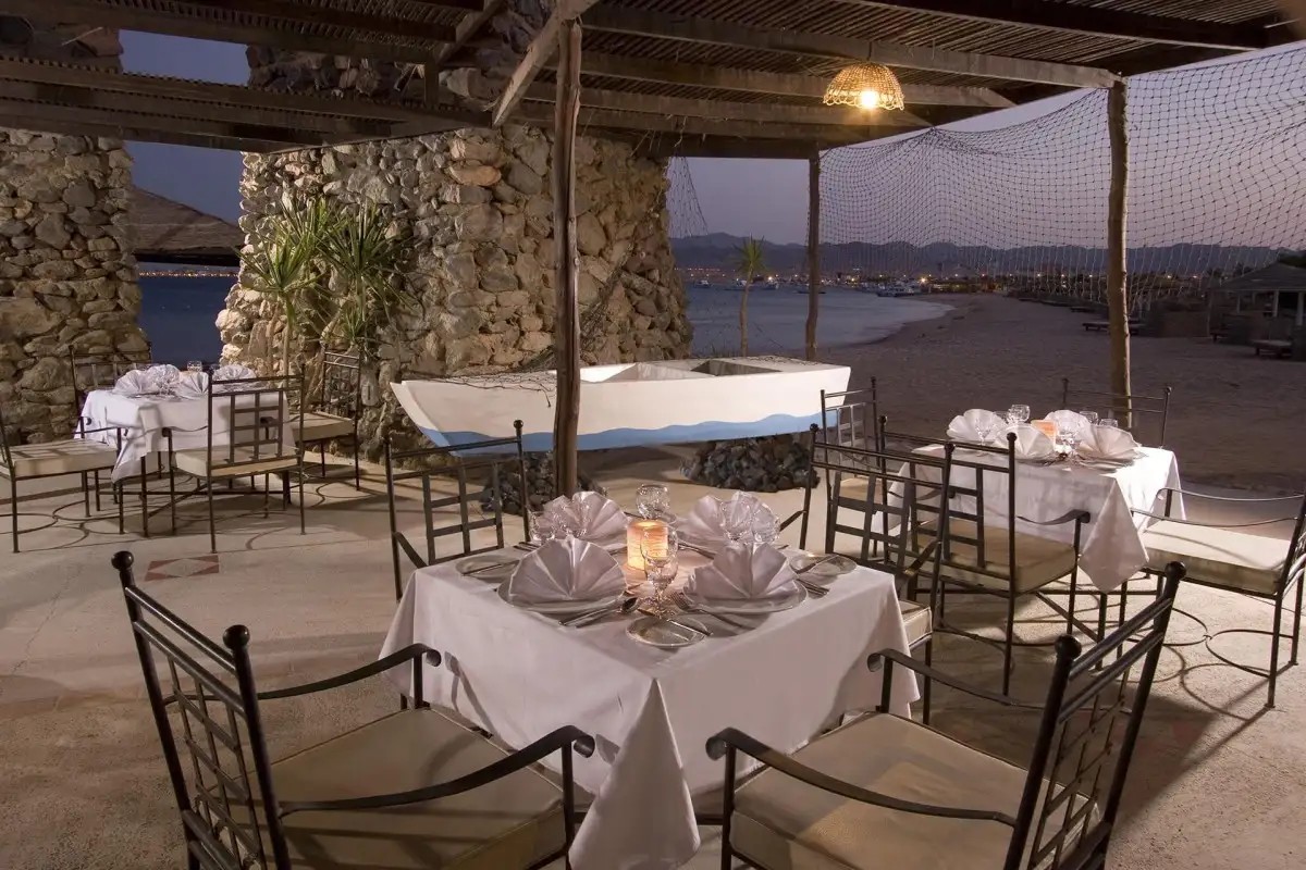 EAGLES PARADISE ABU SOMA RESORT