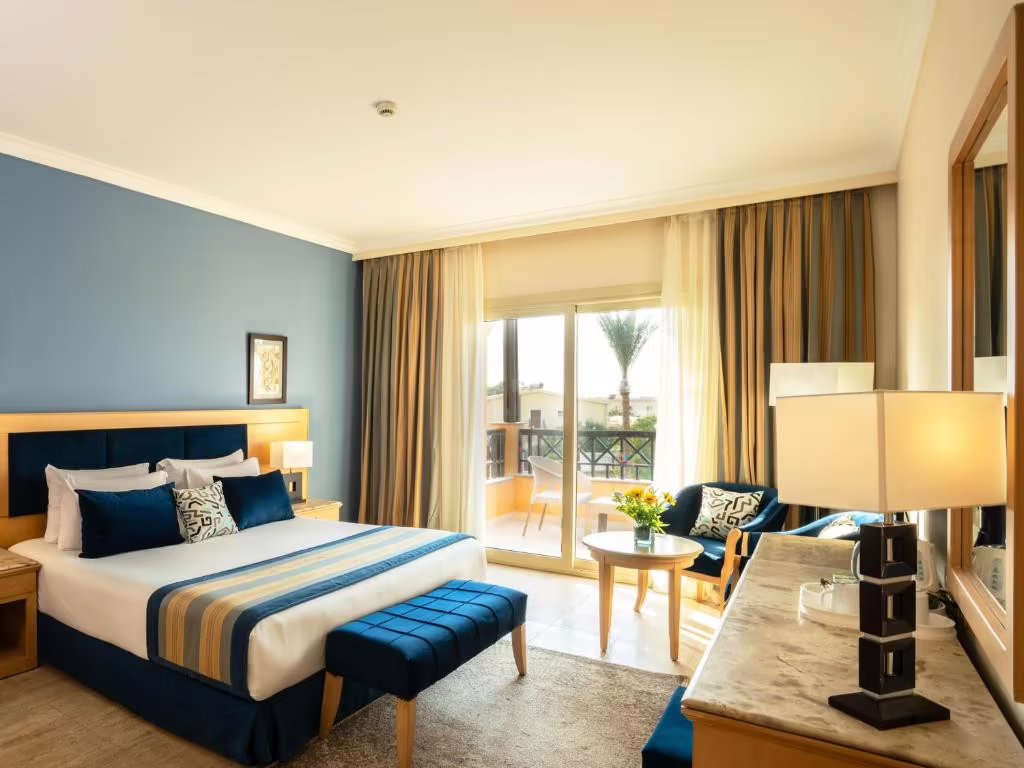 STELLA MAKADI BEACH RESORT & SPA