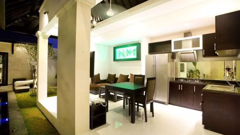D&G VILLAS LEGIAN