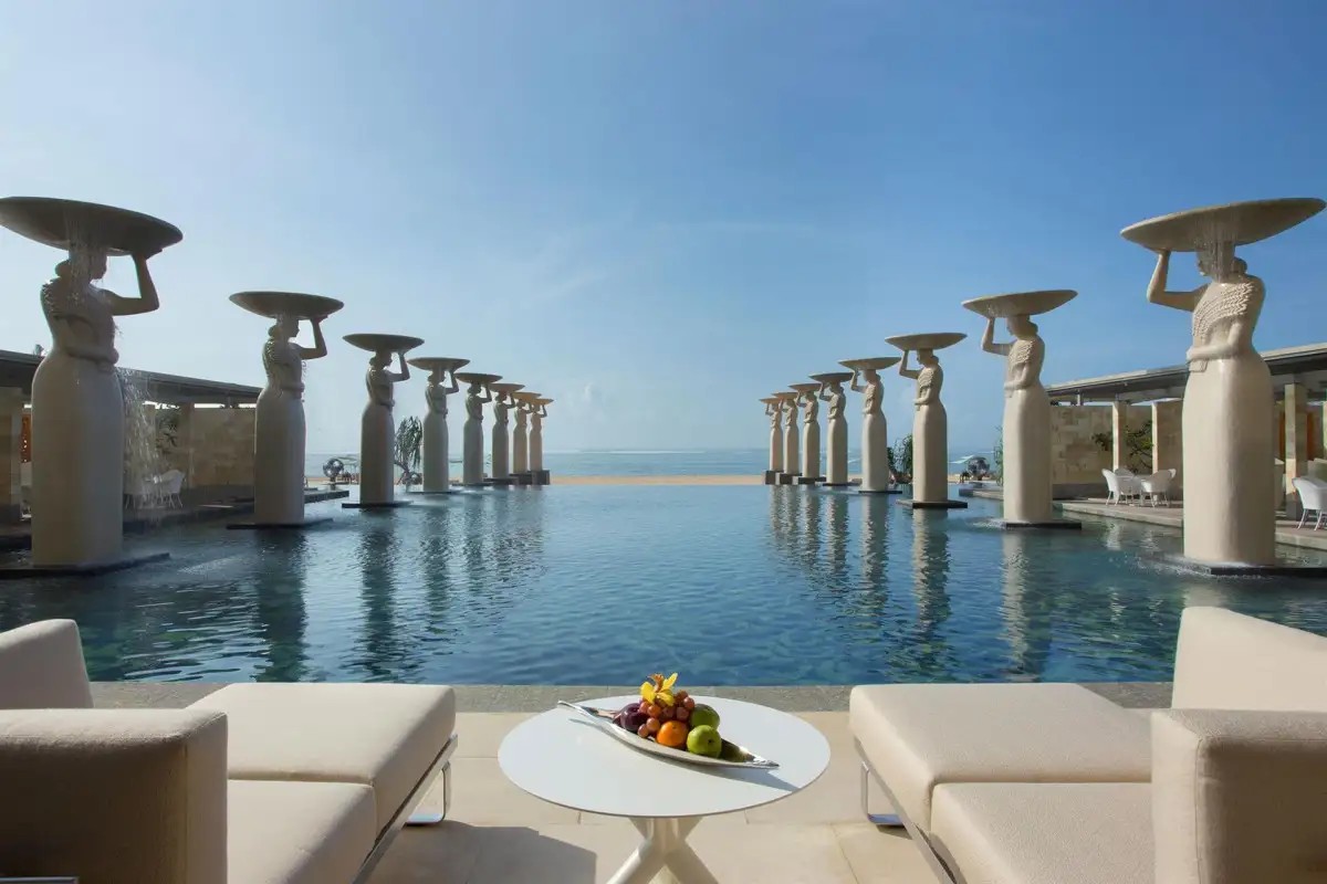THE MULIA