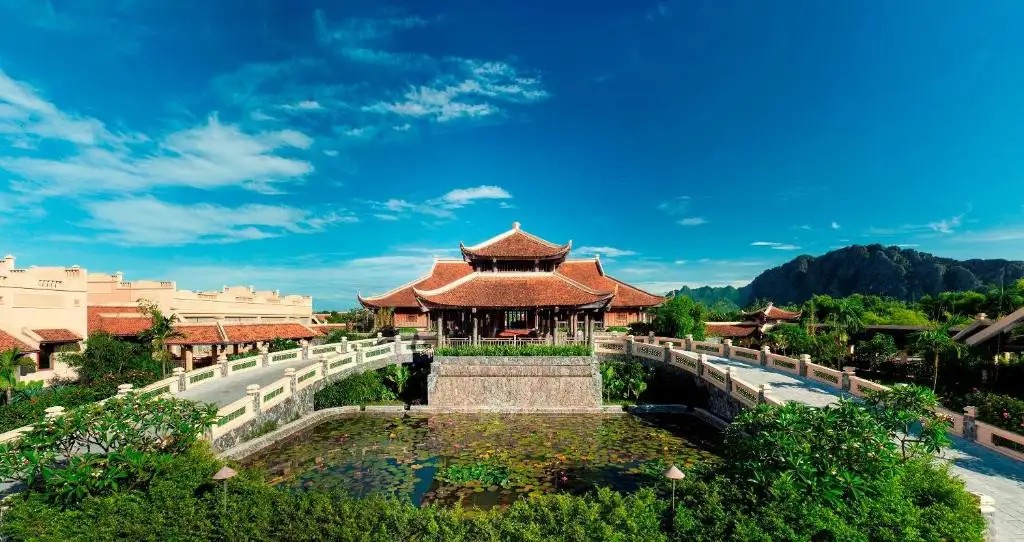 EMERALDA RESORT NINH BINH