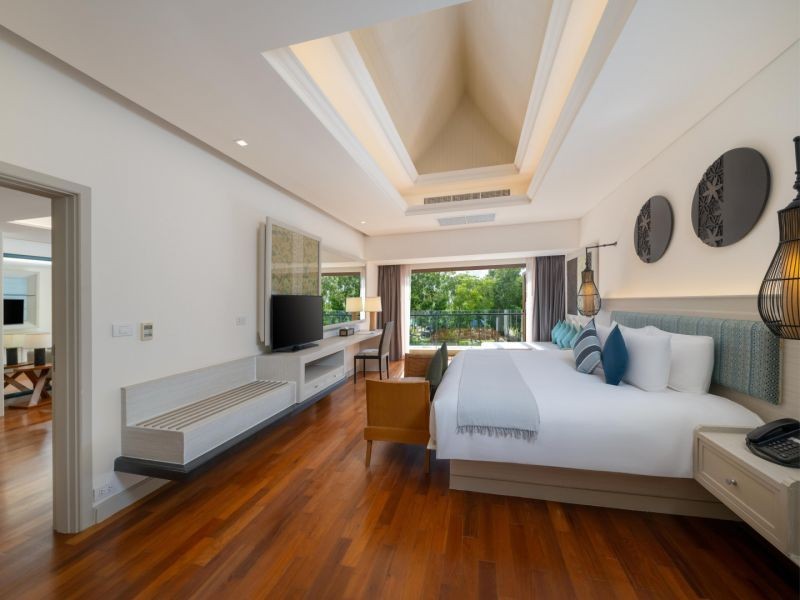 deluxe suite