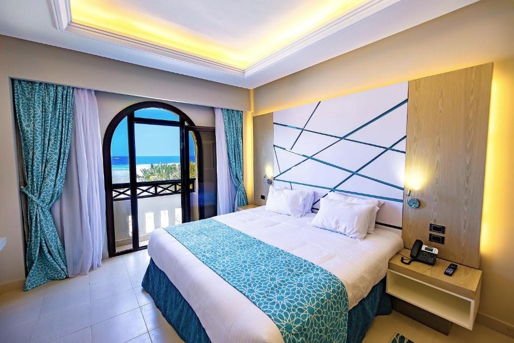 GRAVITY HOTEL & AQUA PARK SAHL HASHEESH