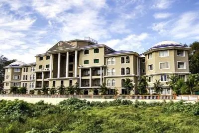 THE GOLDEN SUITES & SPA (EX. THE GOLDEN PALMS BEACH & SPA CALANGUTE)