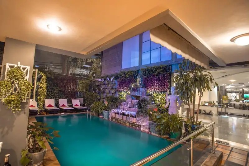 KING GRAND BOUTIQUE HOTEL