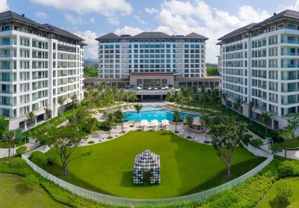 THE MERMOON RESORT HAINAN TUFU BAY TAPESTRY COLLECTION BY HILTON
