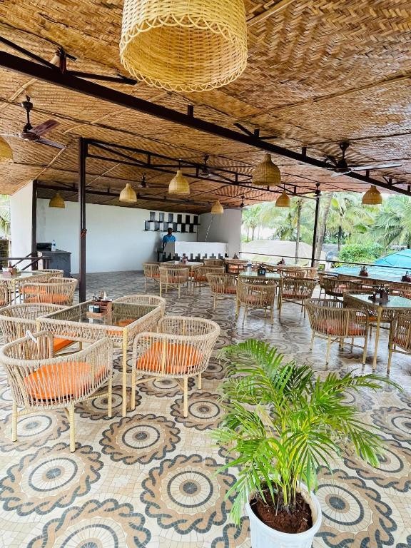 ARABIAN SEA BEACH RESORT (EX. RAJ MAHAL)