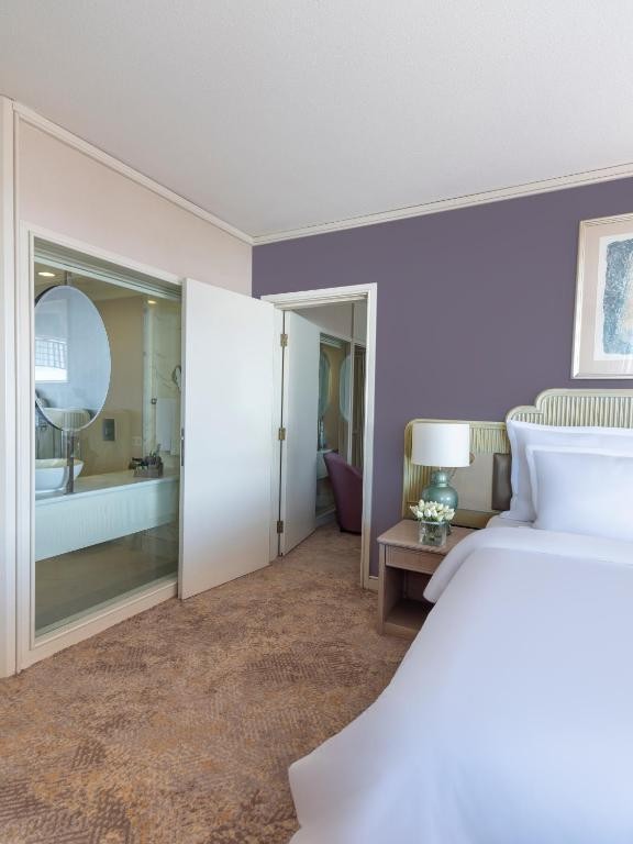 RIXOS DOWNTOWN ANTALYA THE LAND OF LEGENDS FREE ACCESS