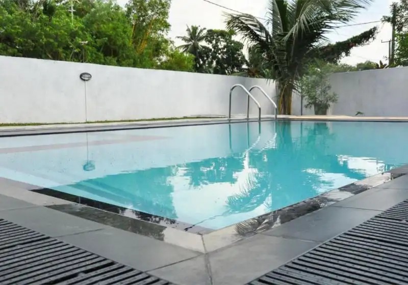 RITZ GATE KALUTARA