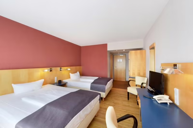 AMEDIA HOTEL DRESDEN ELBPROMENADE (EX. MERCURE HOTEL DRESDEN ELBPROMENADE)