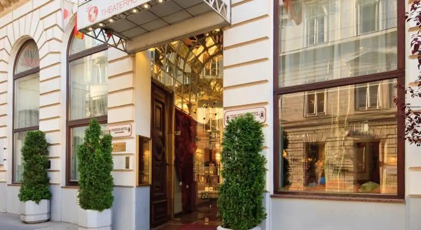 CORDIAL THEATERHOTEL