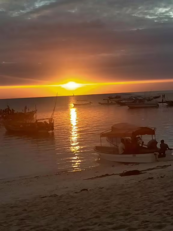 MANO KENDWA BEACH