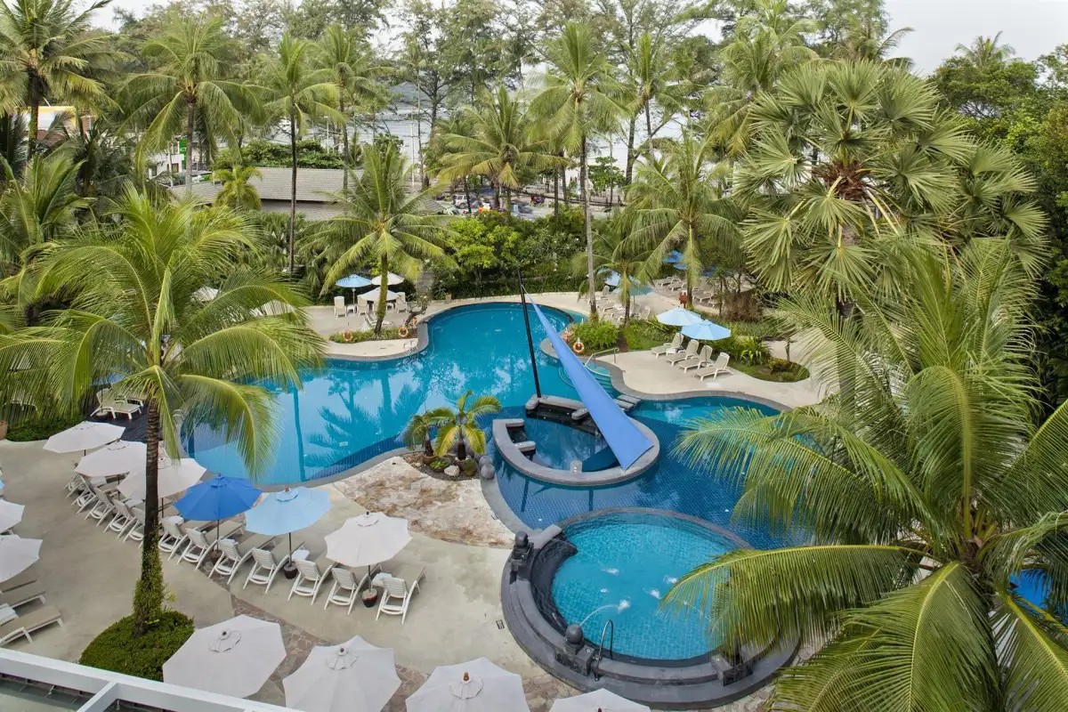 HOLIDAY INN RESORT PHUKET