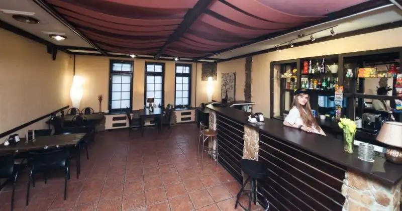 ОКТЯБРЬСКАЯ