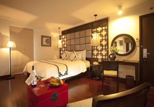 CHURCH BOUTIQUE HOTEL HANG TRONG