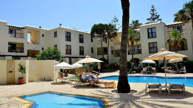 PANARETI PAPHOS RESORT