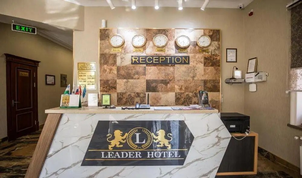 LEADER HOTEL