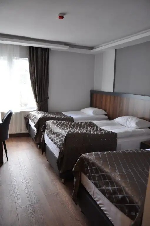 SAKA LIFE OTEL