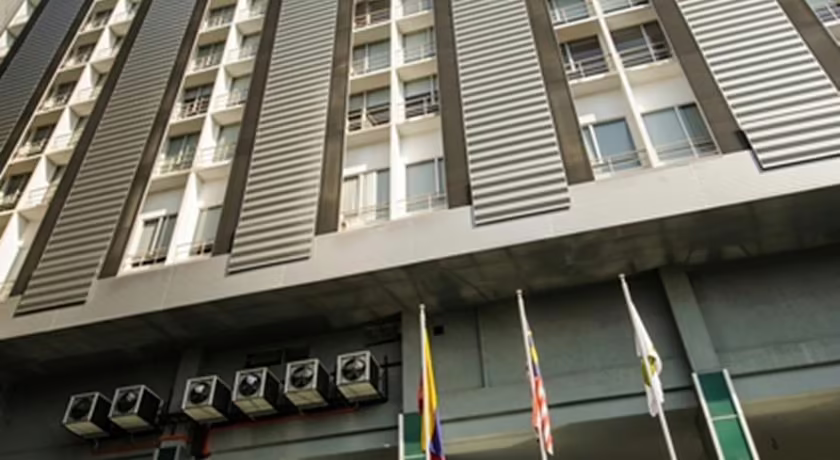 IBIS STYLES FRASER BUSINESS PARK