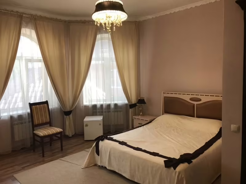 КОРОНА