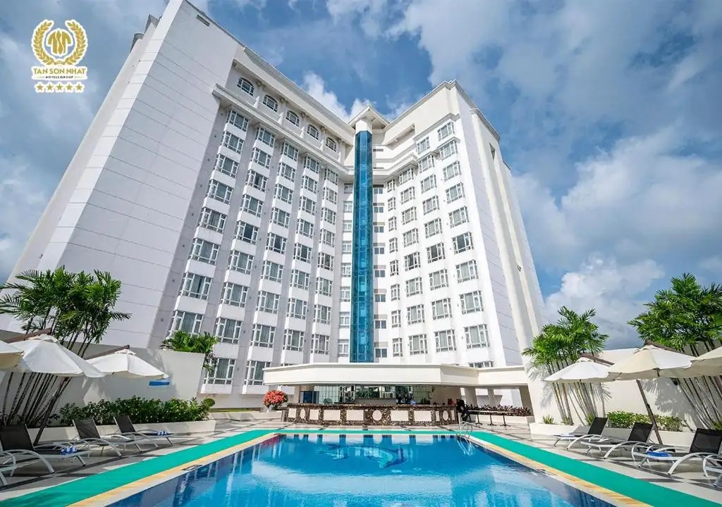TAN SON NHAT SAIGON
