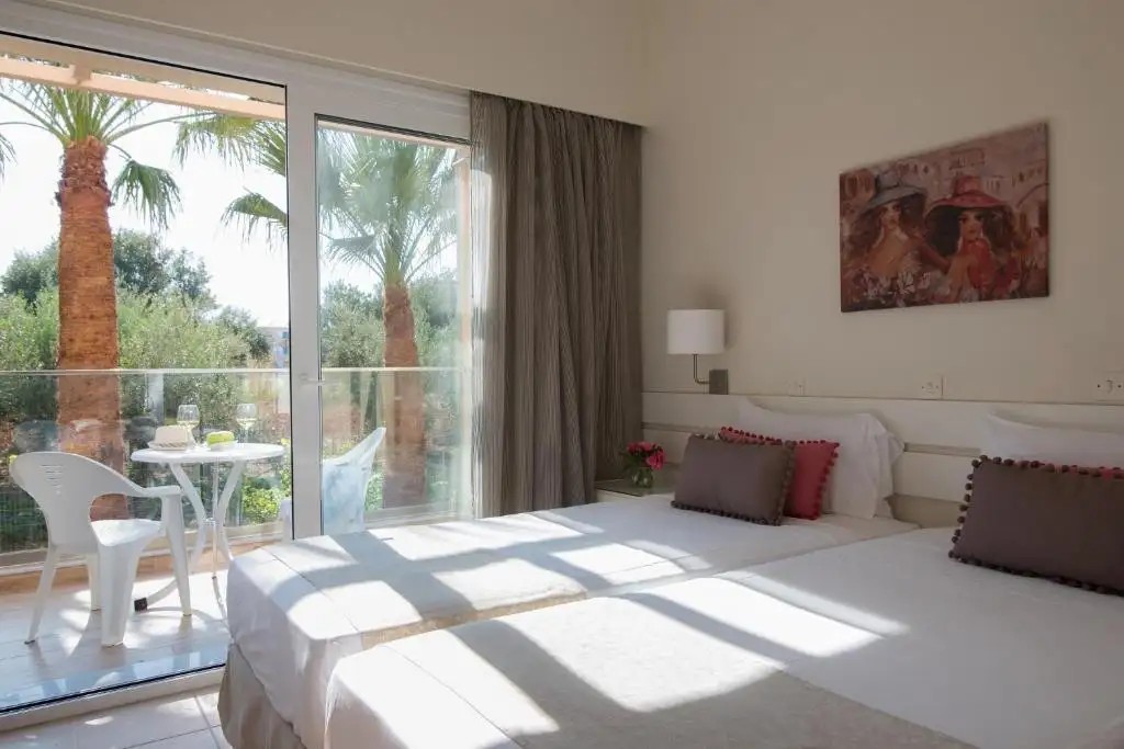 BLUE SKY APARTMENTS MALIA