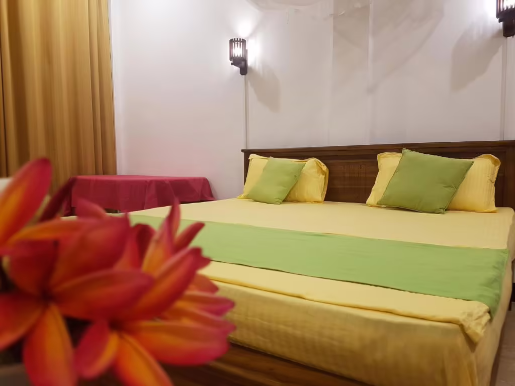 SECRET HILL RESORT GUEST HOUSE