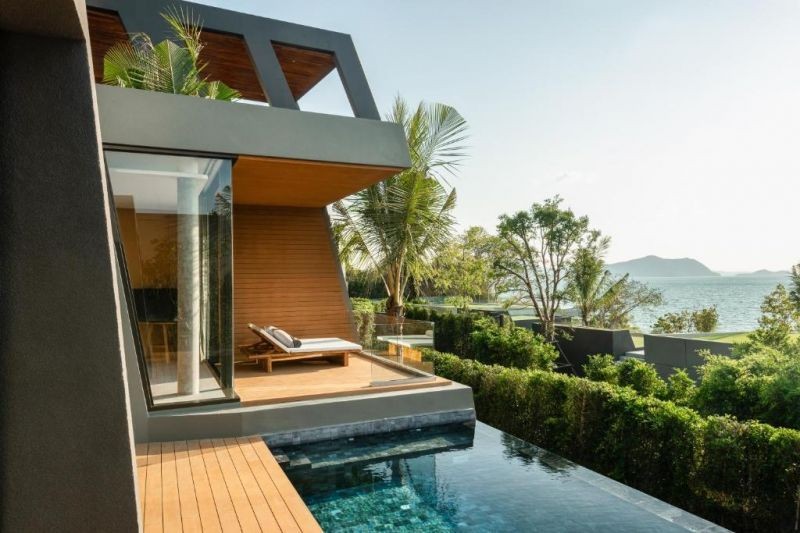double grand pool villa
