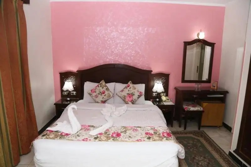 HAPPY CITY HOTEL