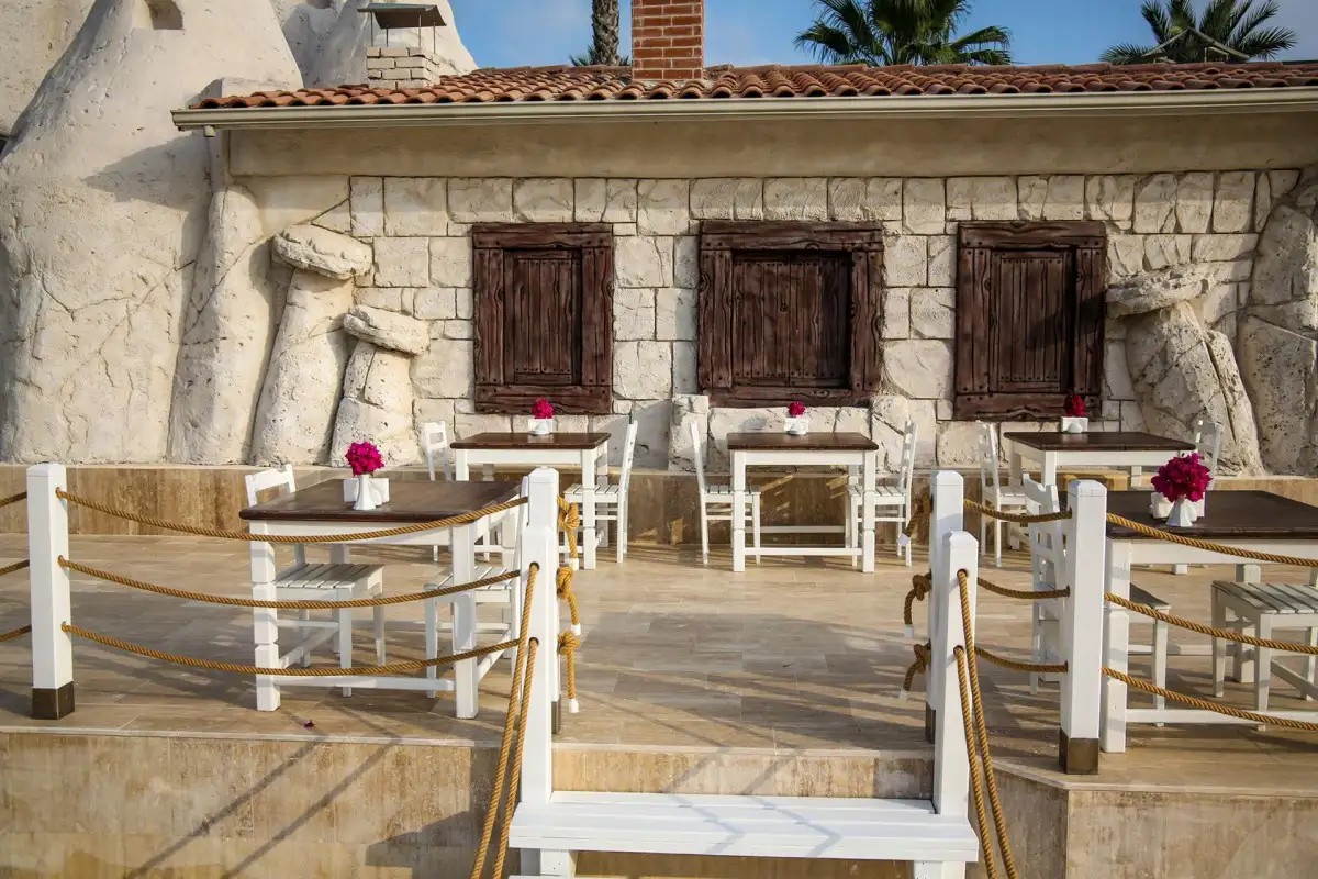 ADORA HOTEL & RESORT (EX. ADORA GOLF RESORT)