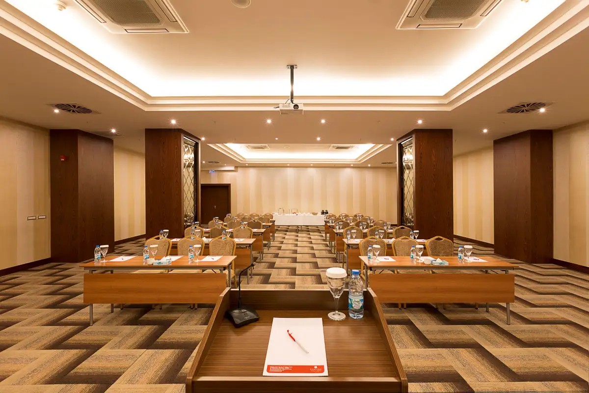 RAMADA PLAZA BY WYNDHAM ISTANBUL ATAKOY (EX. RAMADA HOTEL AND SUITES ISTAMBUL ATAKOY)