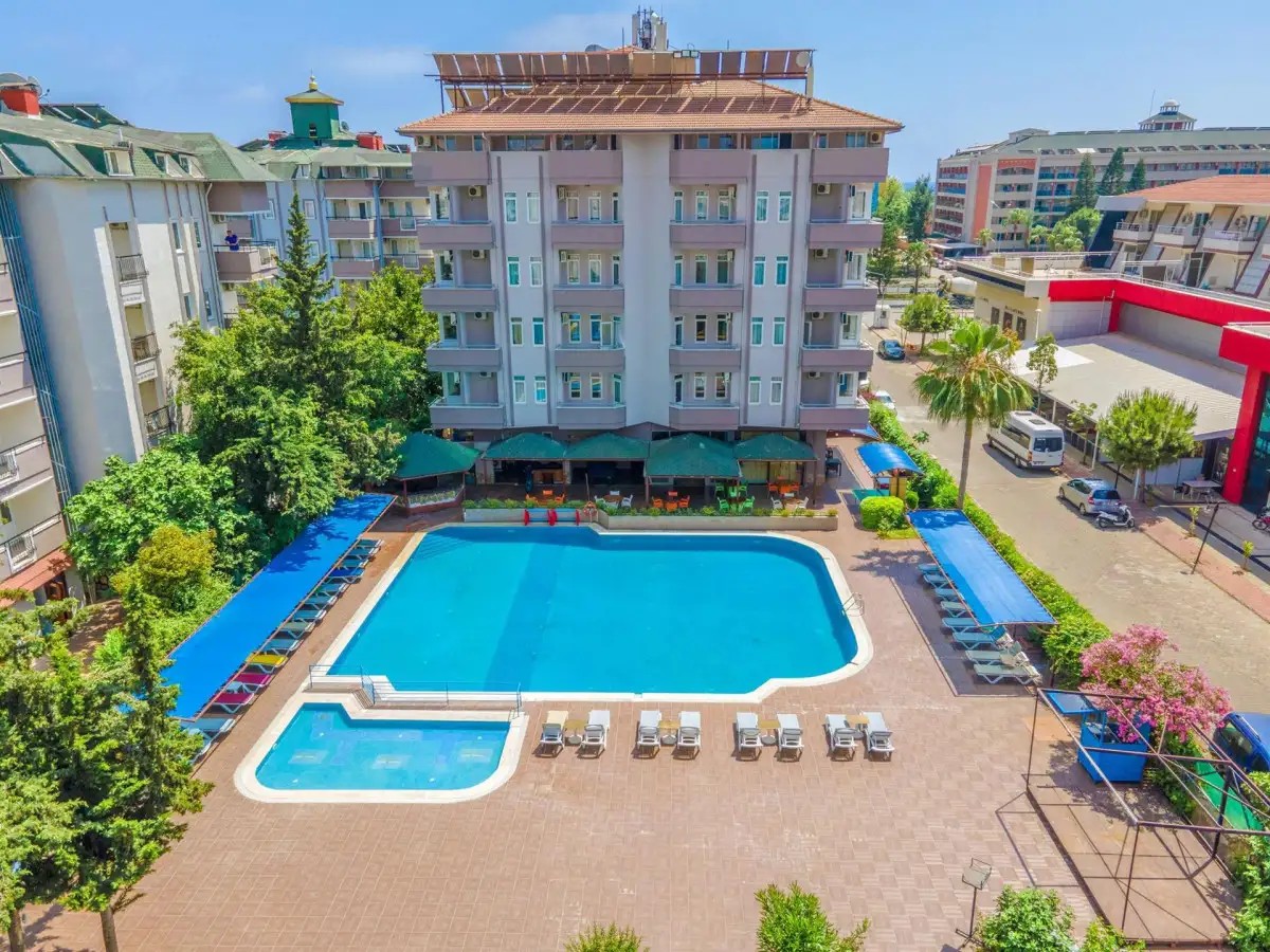 GRAND BAHAMA BEACH HOTEL (Ex. HAPPY BEACH) 