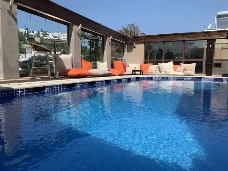 LA CHANCE HOTEL AND SPA