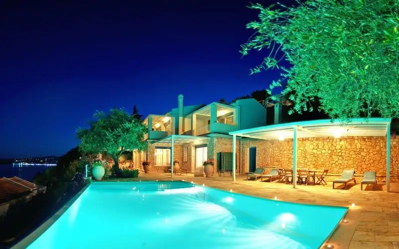 CORFU LUXURY VILLAS