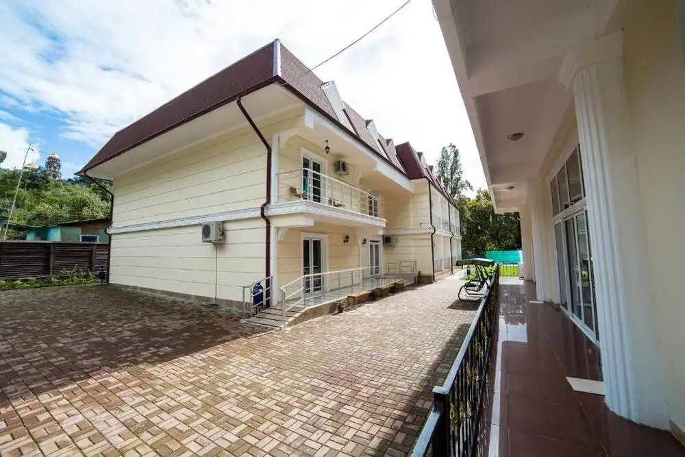 ЦАРСКАЯ АЛЛЕЯ