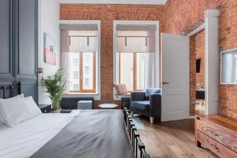 F12 APARTMENTS
