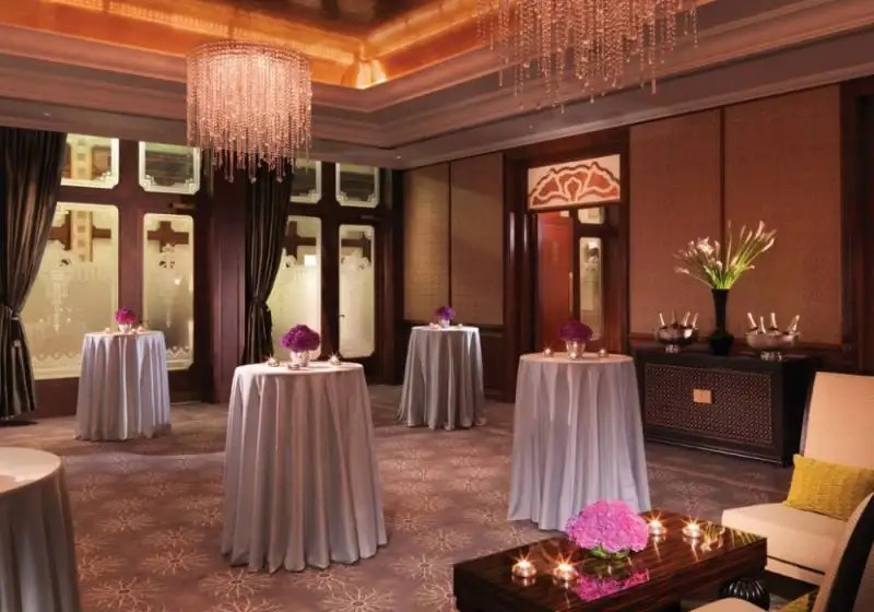 FOUR SEASONS HOTEL GRESHAM PALACE