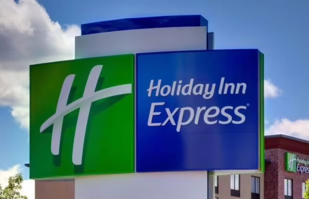 HOLIDAY INN EXPRESS ISTANBUL ATAKOY METRO