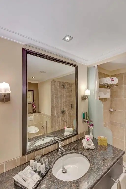 CLUB MAHINDRA EMERALD PALMS (EX. THE RETREAT BY ZURI)