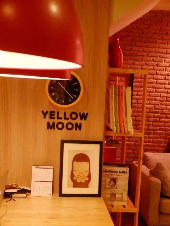 YELLOW MOON